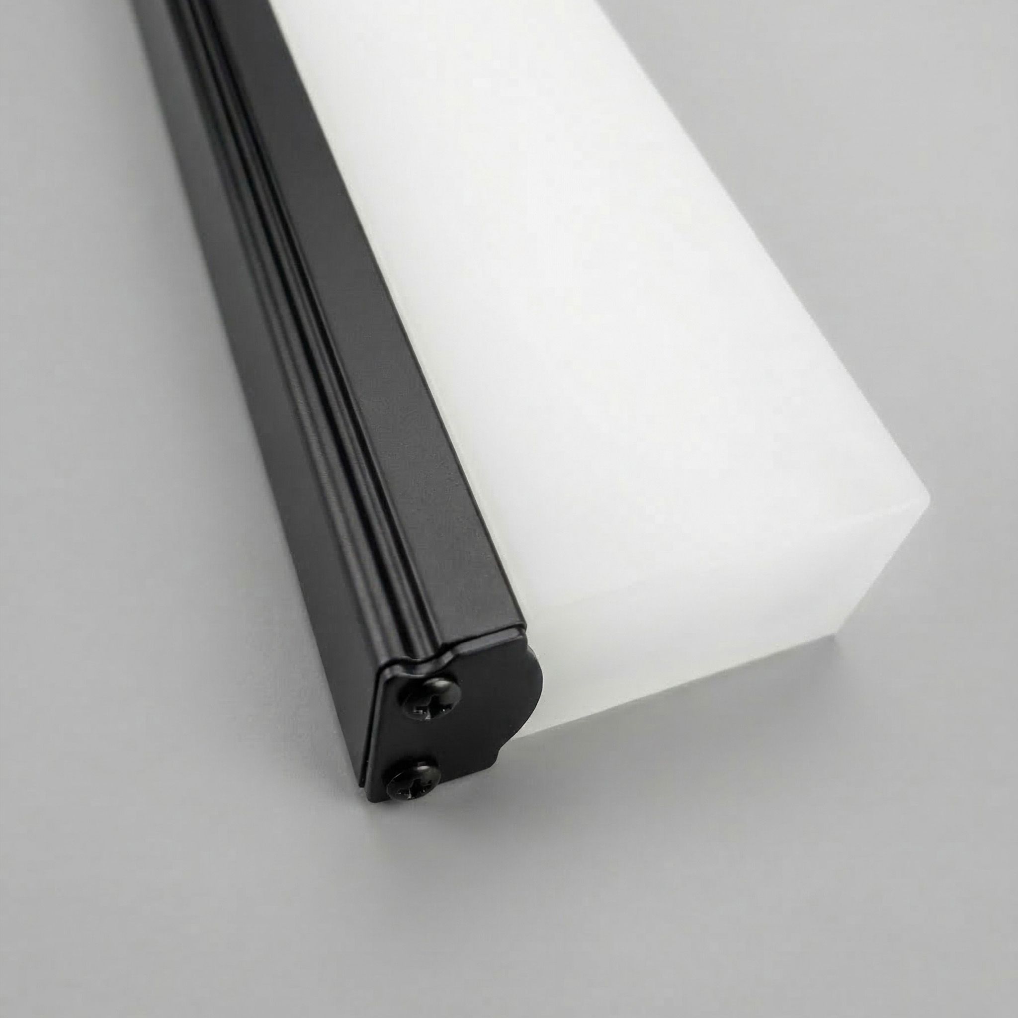 TOOLIGHT vägglampa APP1856-1W 80cm LED Svart 80x7,5x5cm