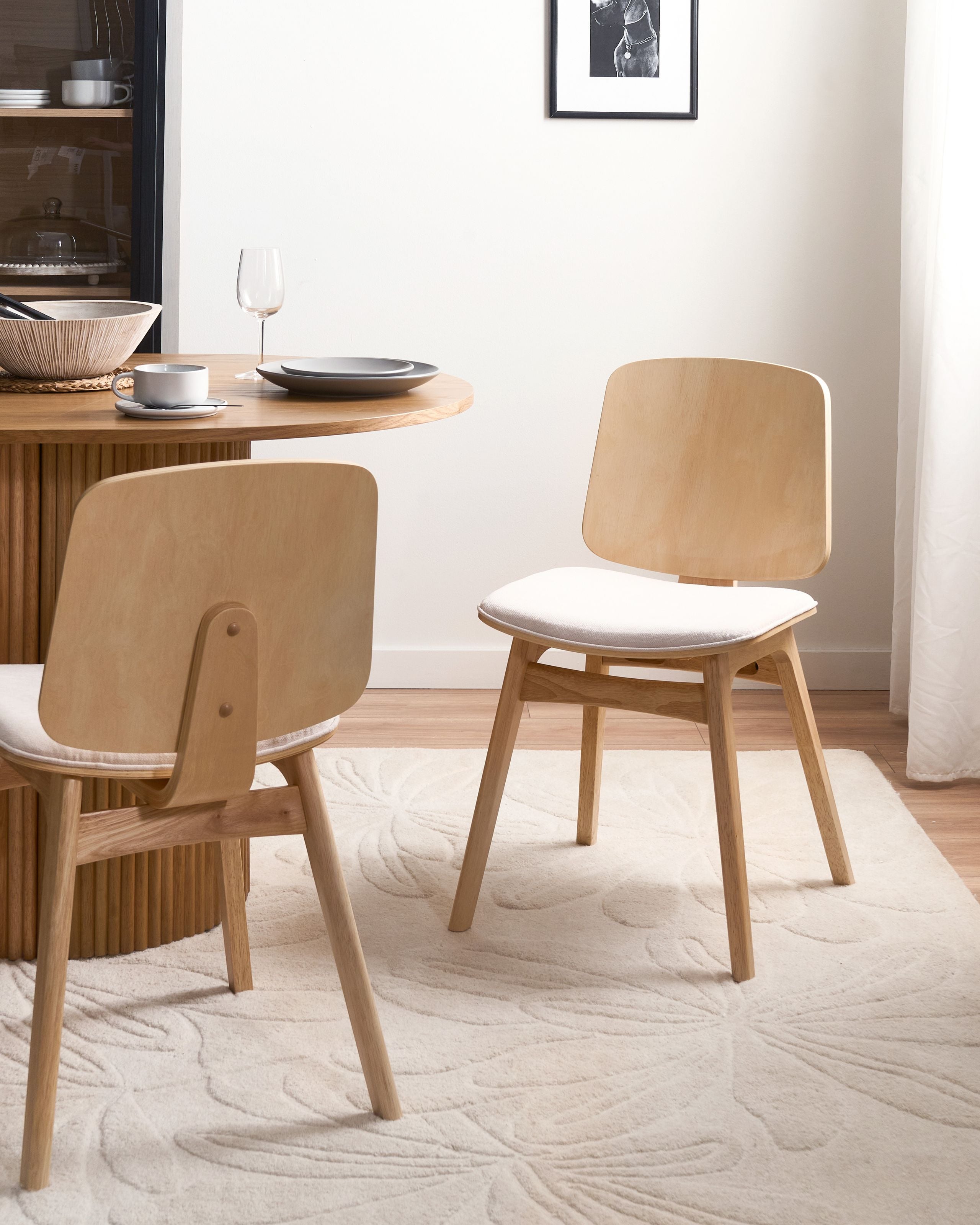 Set med 2 matstolar CHARLESTON Trä Ljusbrun/ Ljusbeige