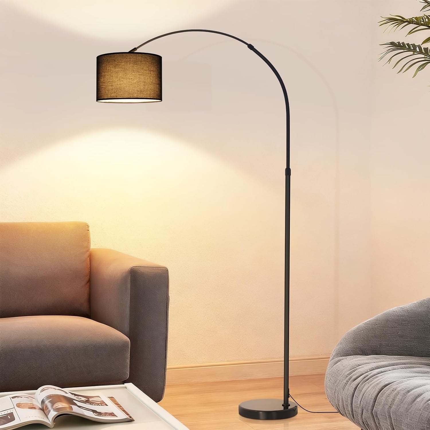 NETTLIFE Kaari golvlampa, svart järnfot, tygskärm Ø30 cm, marmorfot Ø26 cm, höjd 181 cm, utan ljuskälla