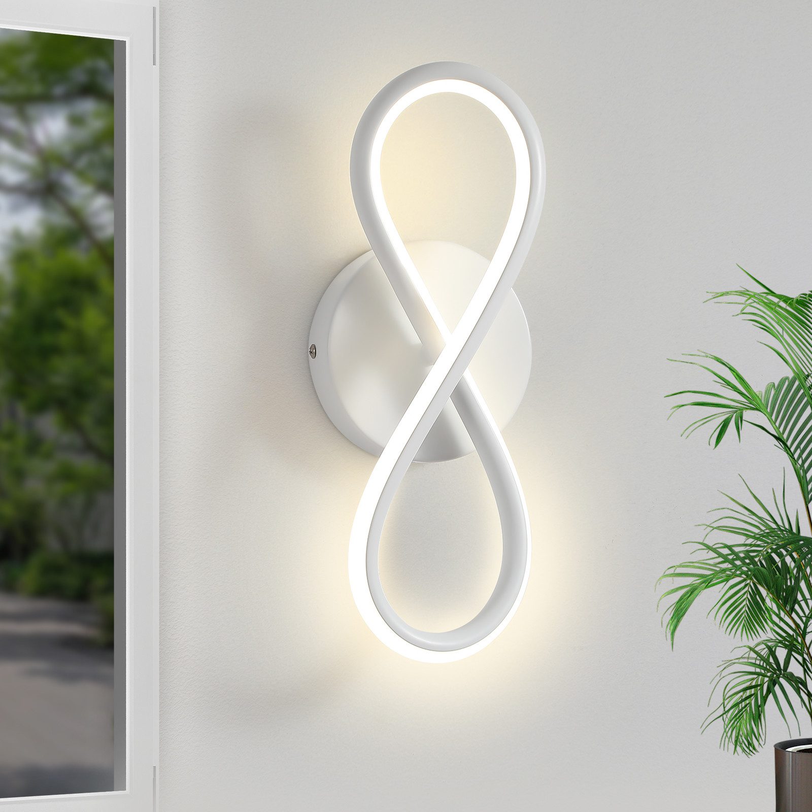 NETTLIFE svart, LED-vägglampa, 7W, böjd, design, varmvit, 3000K, för inomhustrappor