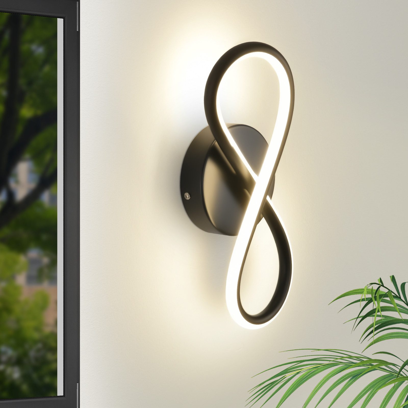 NETTLIFE svart, LED-vägglampa, 7W, böjd, design, varmvit, 3000K, för inomhustrappor