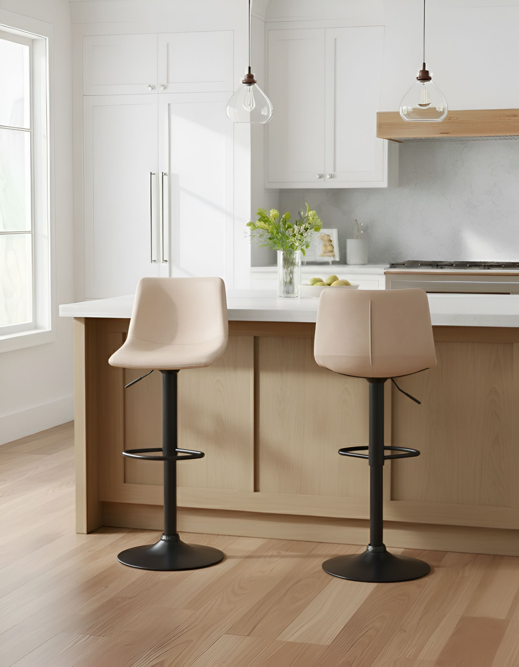 Set med 2 barstolar LEBRIJA Vridbar Konstläder Ljusbeige