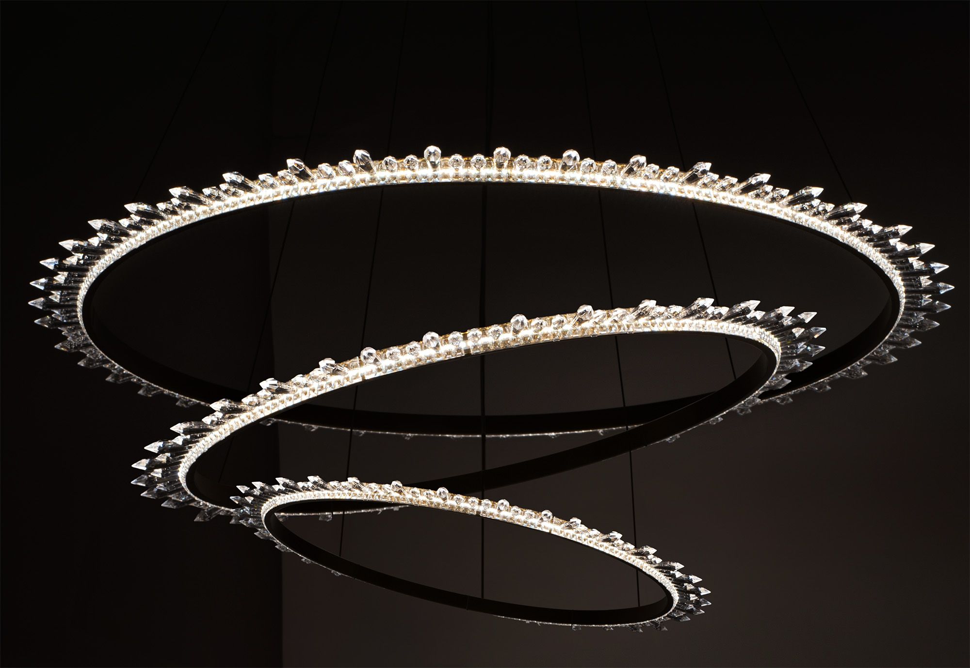 TOOLIGHT hängande taklampa LED APP1609-3C Guld 82x82x121cm