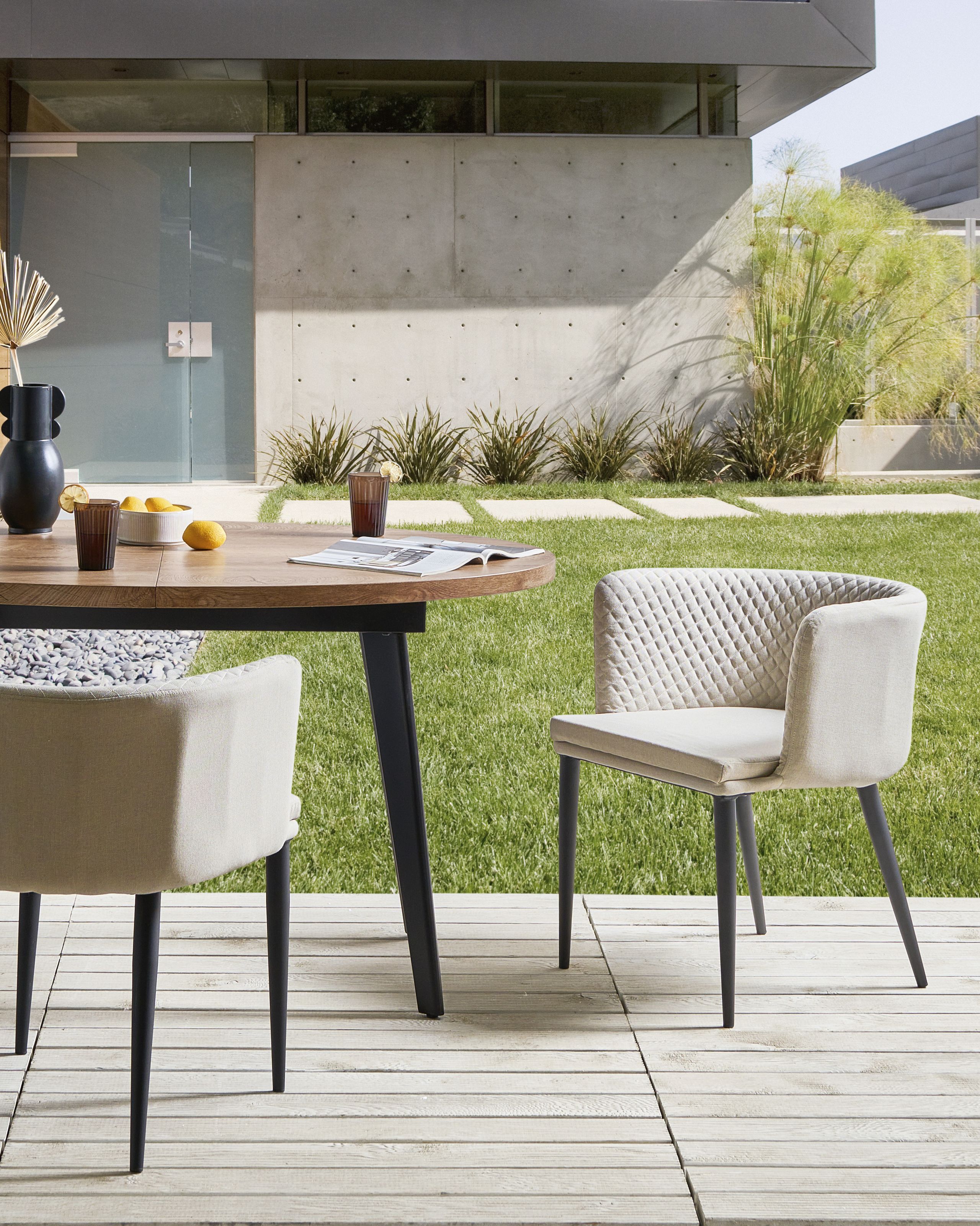 Set med 2 trädgårdsstolar LIMASSON Beige