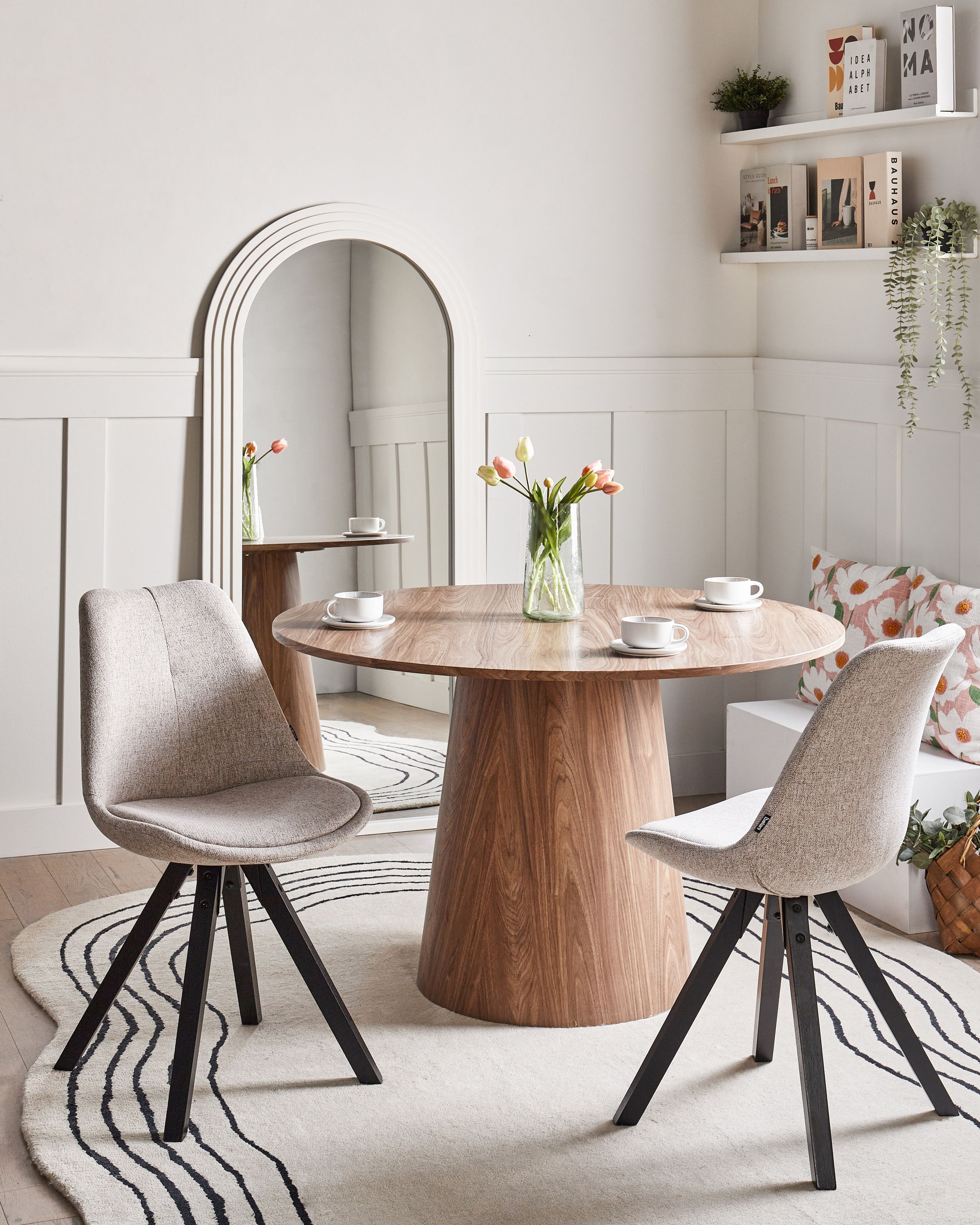 Set med 2 matstolar HEDLEY Beige