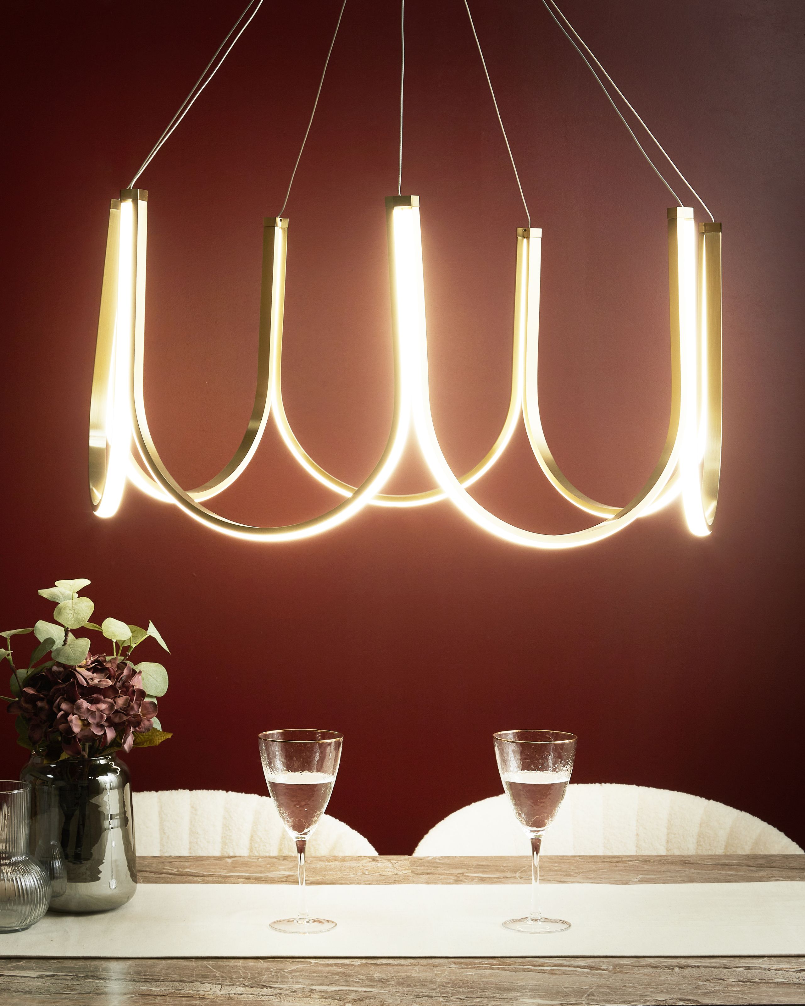 LED-ljuskrona PERQUENO Metall Guld