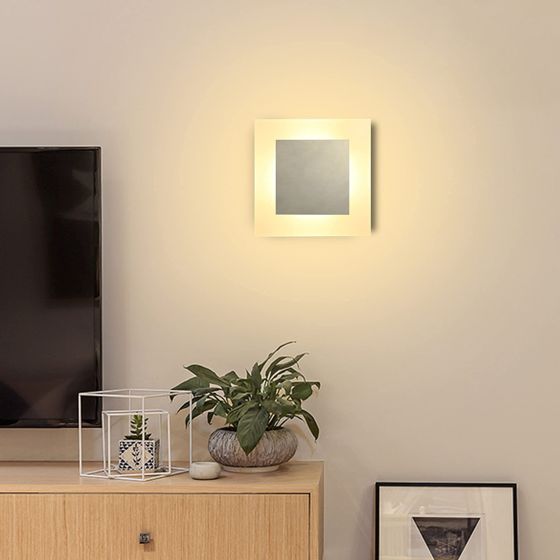 NETTLIFE LED-vägglampa för inomhusbruk, modern vägglampa, 3000K, varmvit, järn och akryl, Ø16 cm, 7 W, halllampa