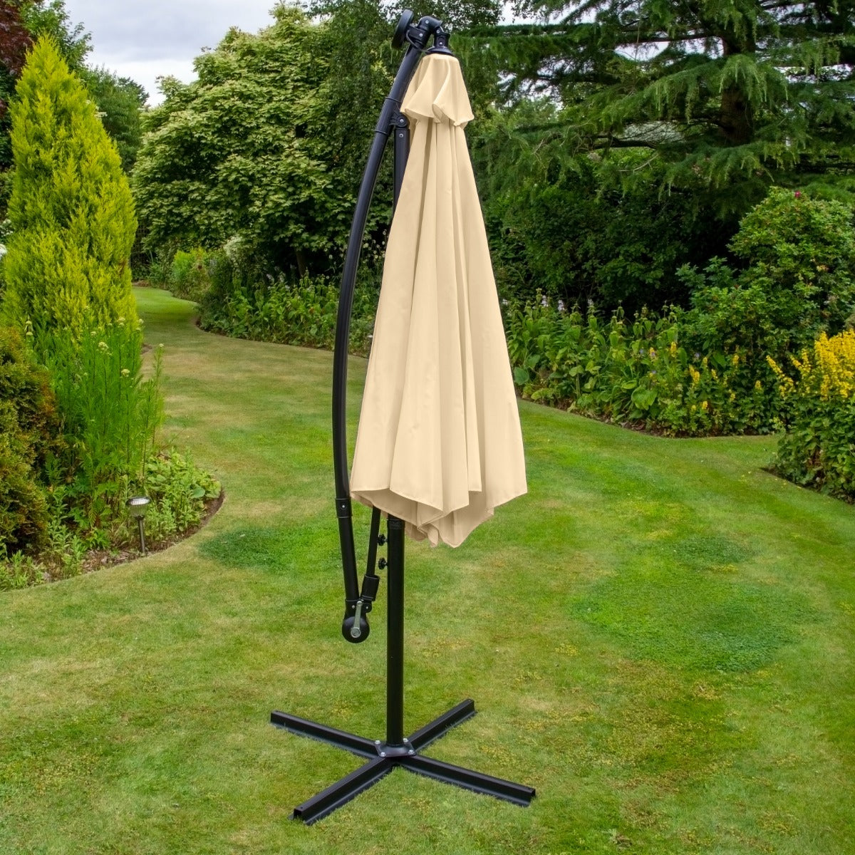 Beige 3 m LED-hängande paraply