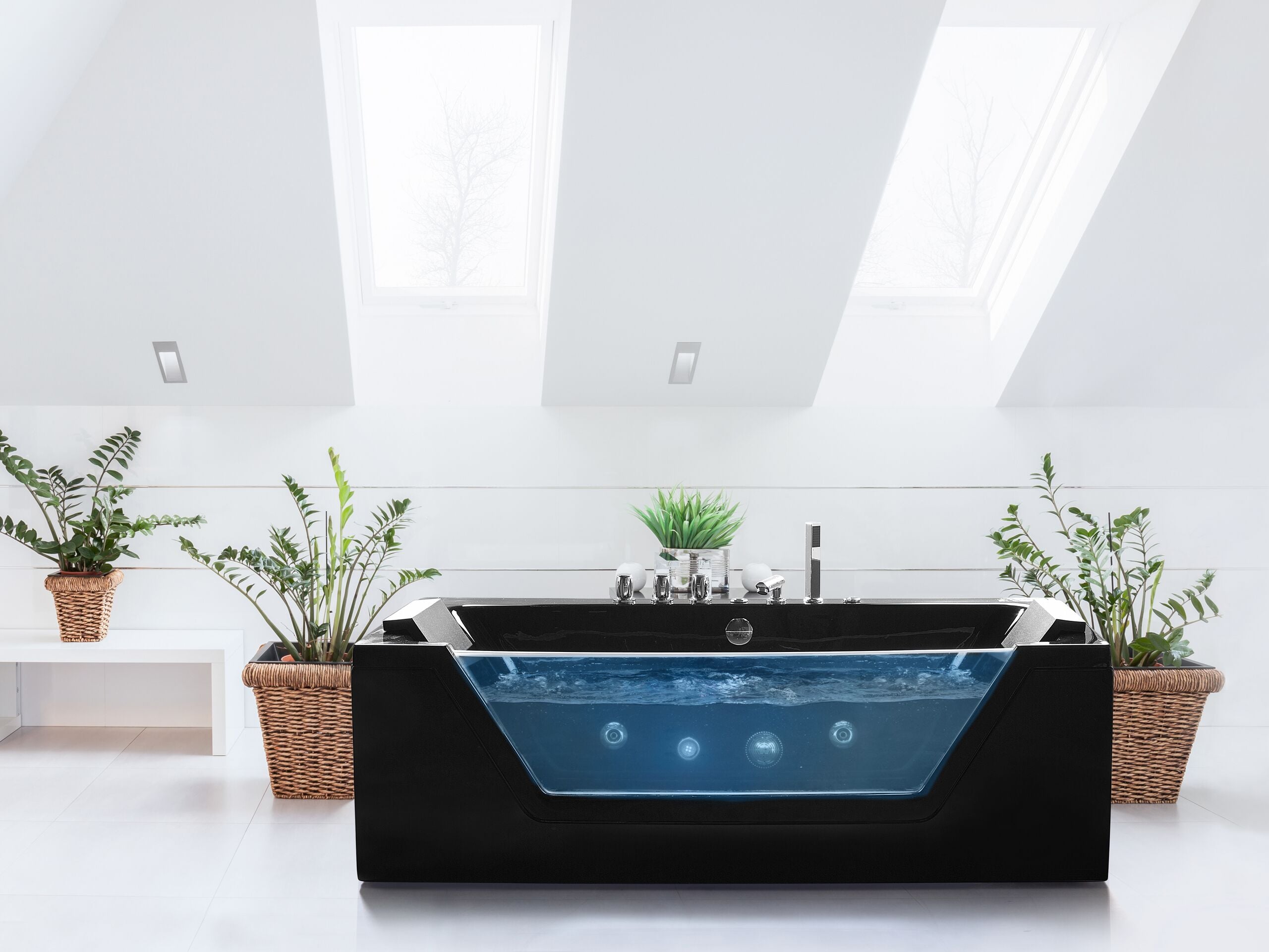 Hörnbubbelbadkar med LED SAMANA 1620 x 760 mm Svart