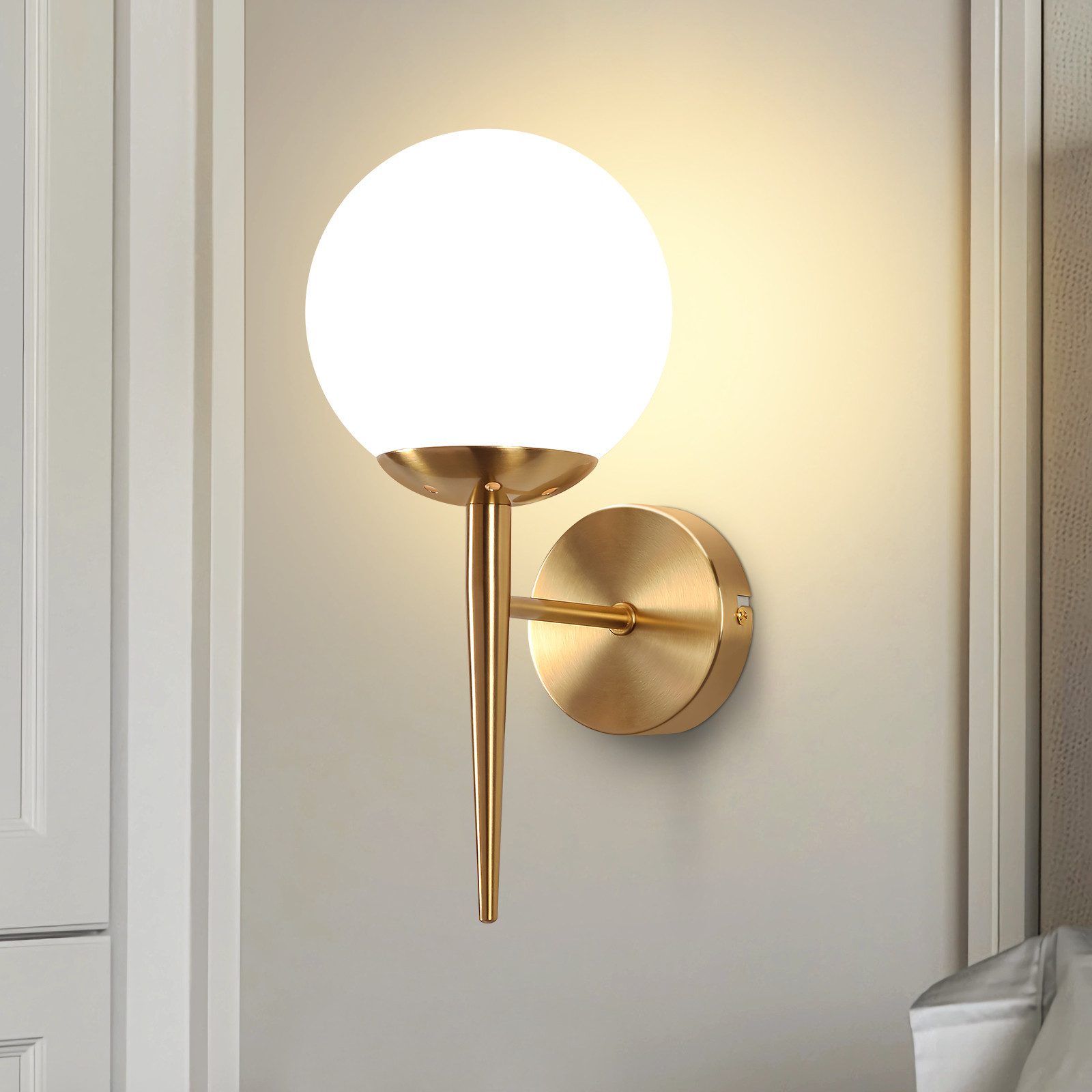 NETTLIFE Vintage - vägglampa, gyllene glaskula, E27, inomhusvägglampa, sovrumstrappa