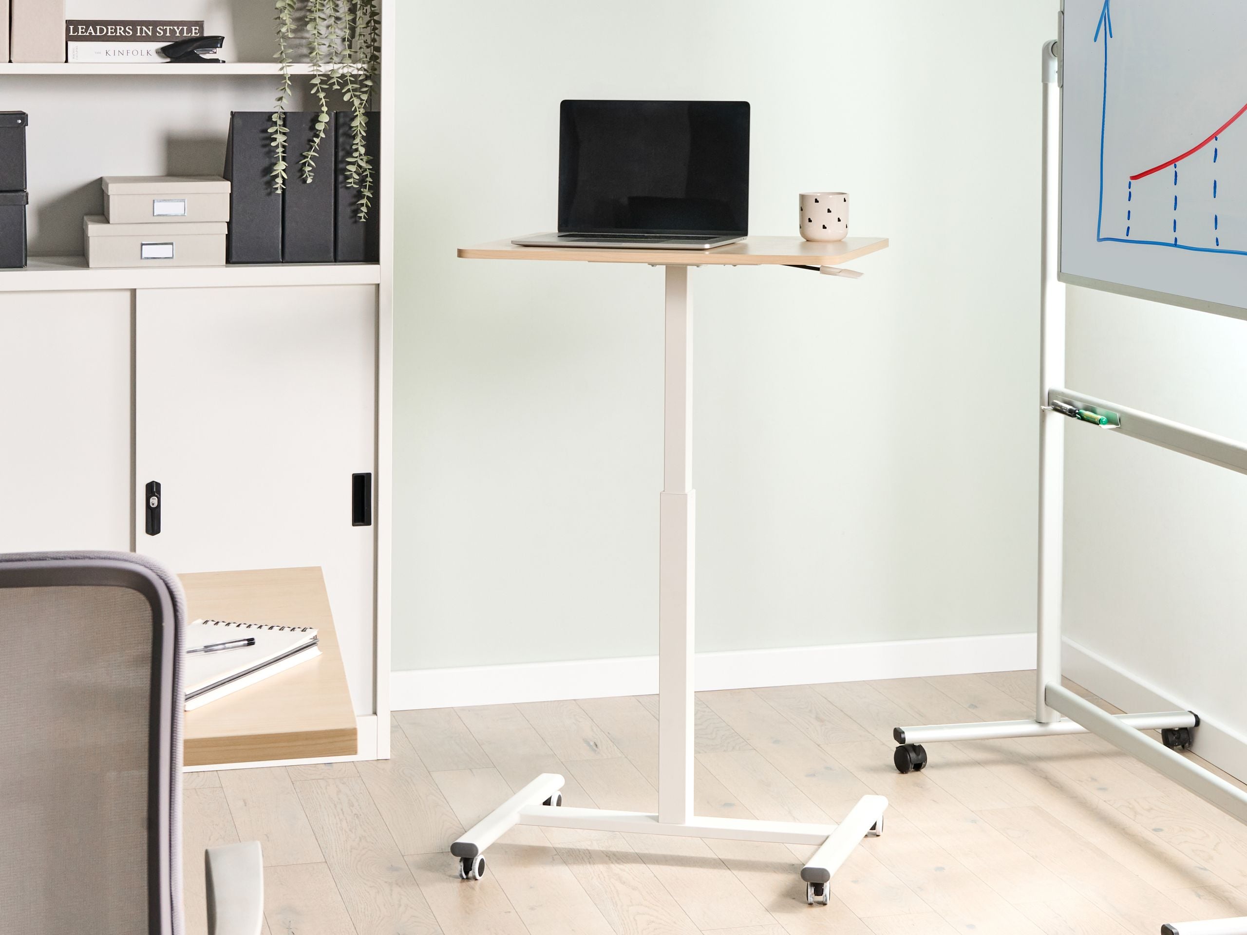 Manuellt justerbart laptopstativ ACADEMIA 65 cm 48 cm Ljusbrun/ Vit
