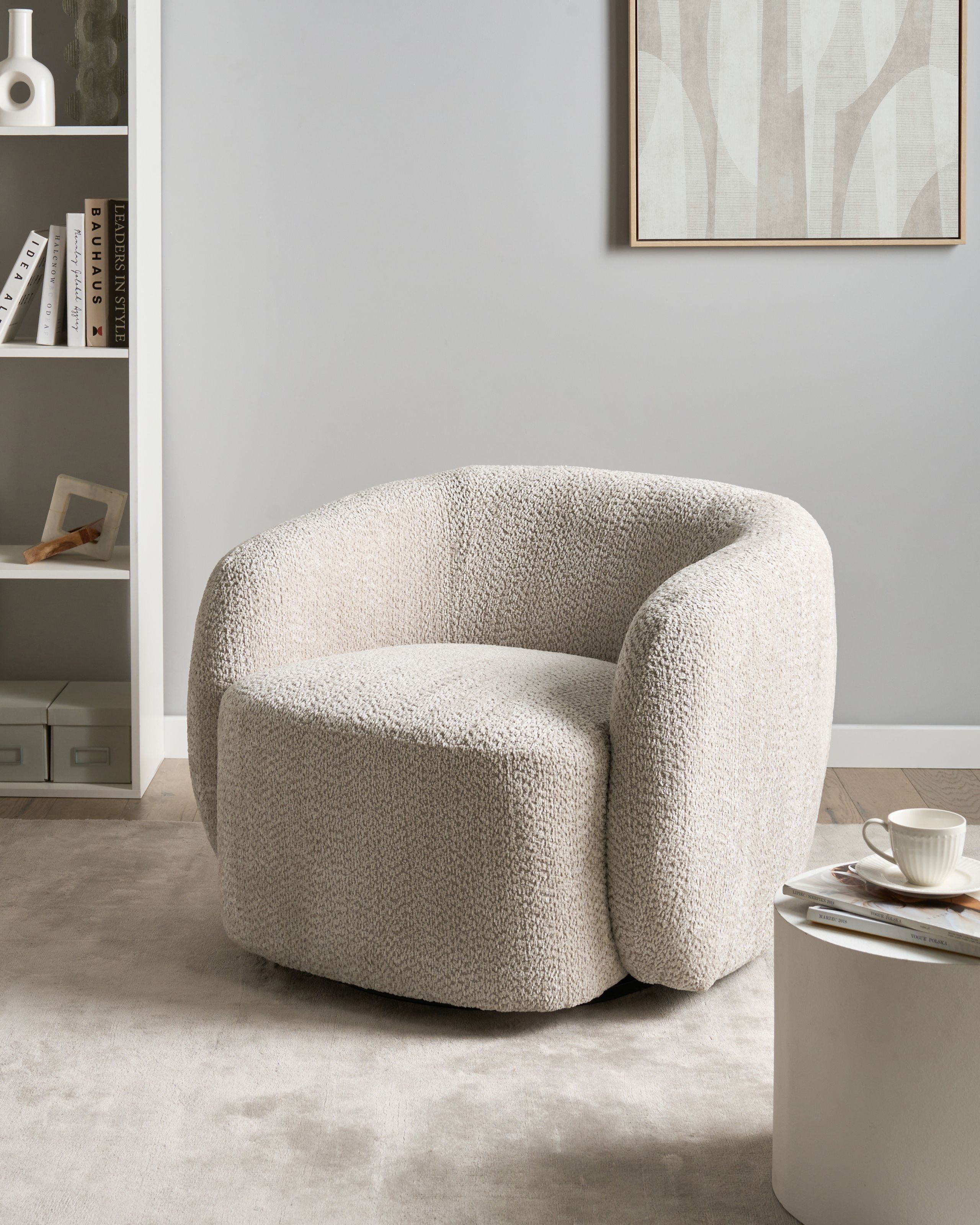 Svängbar fåtölj TORE Beige