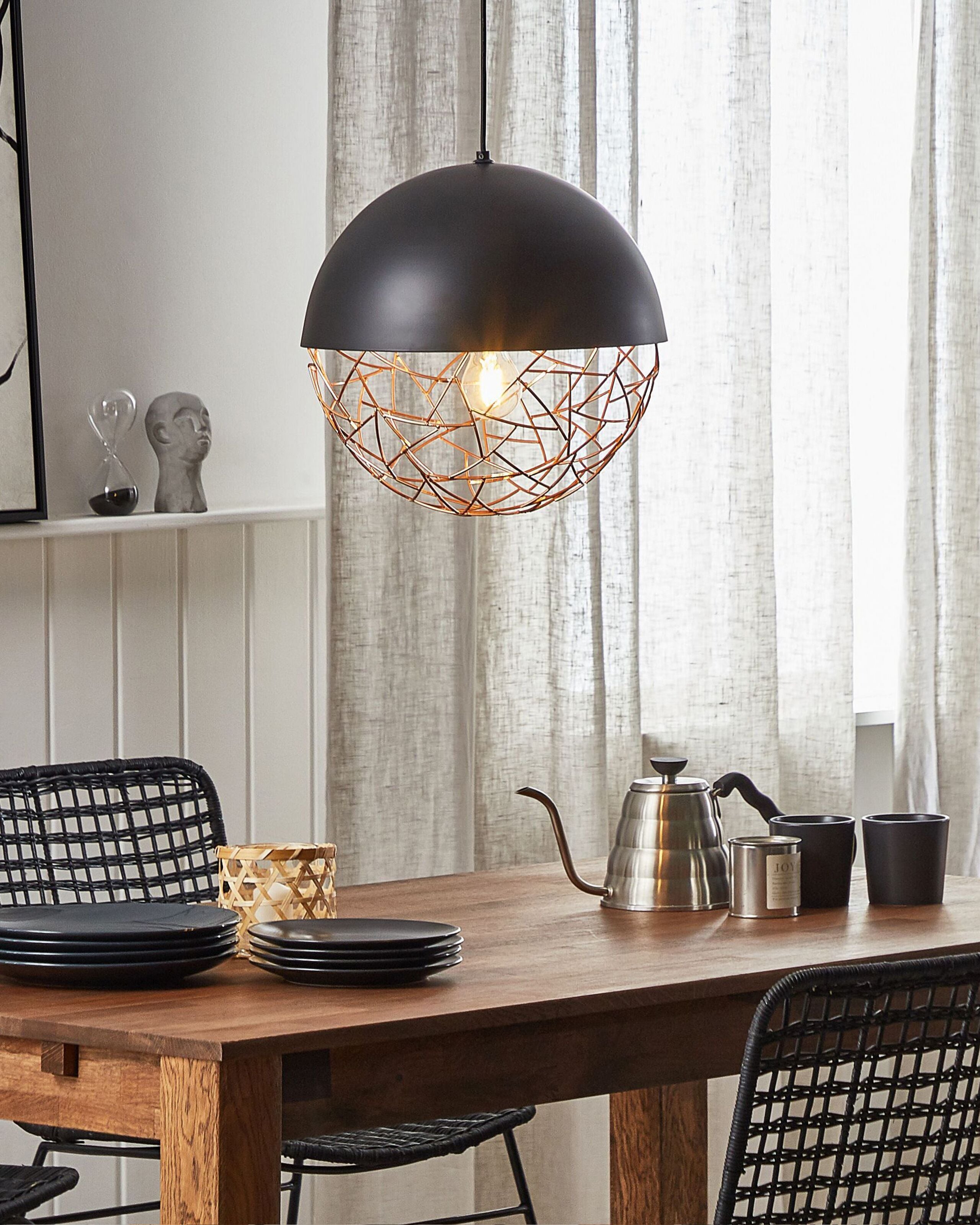 Pendellampa PADMA Metall Svart